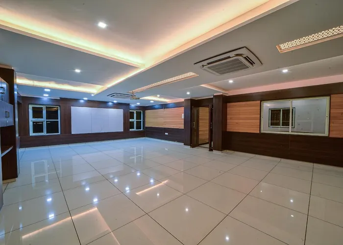 Hotel Shree Annapurana, Kolhapur Panhala Road