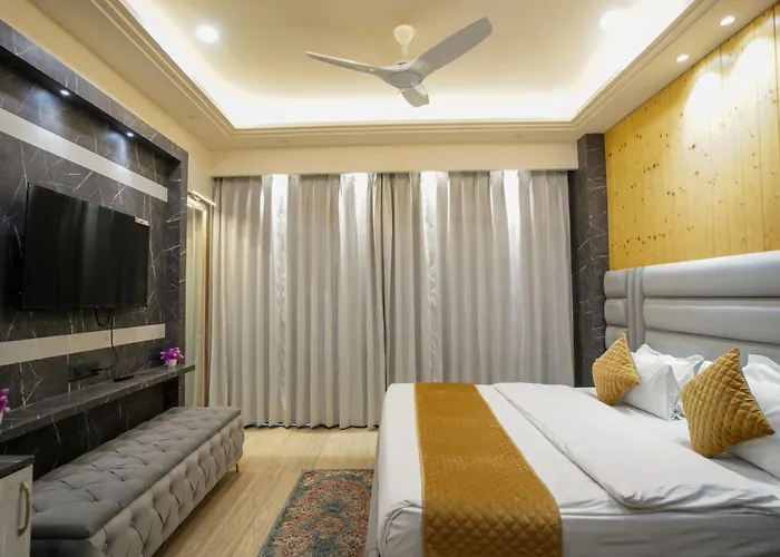 Jannat Hotel Chamba 