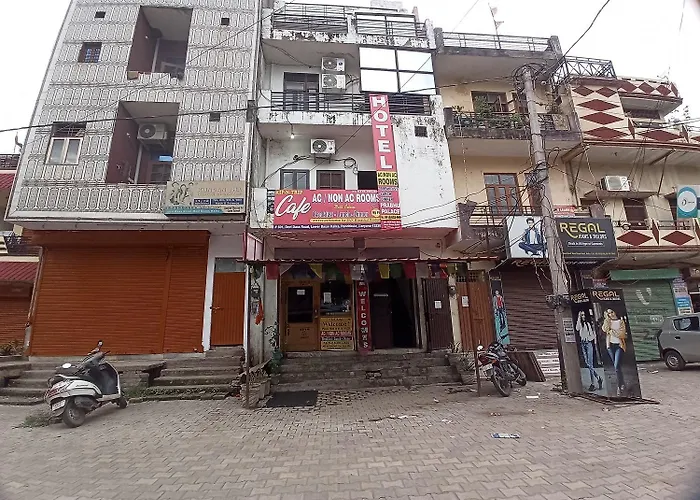 Hotel Prabhu Kalka