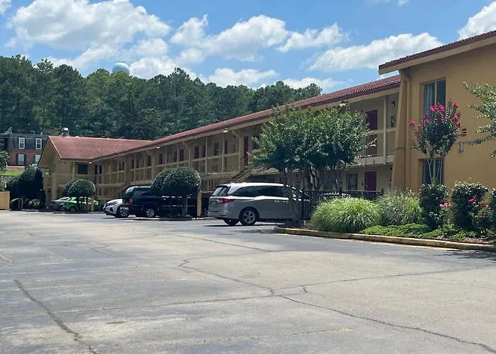 Studio 6 Extended Stay - Huntsville, Al University Drive