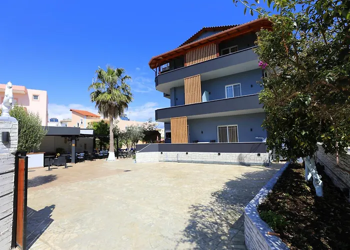 Hotel Golden Oak Ksamil