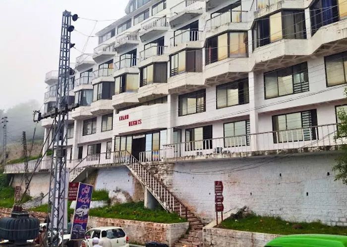 Grand Heights Hotel Murree