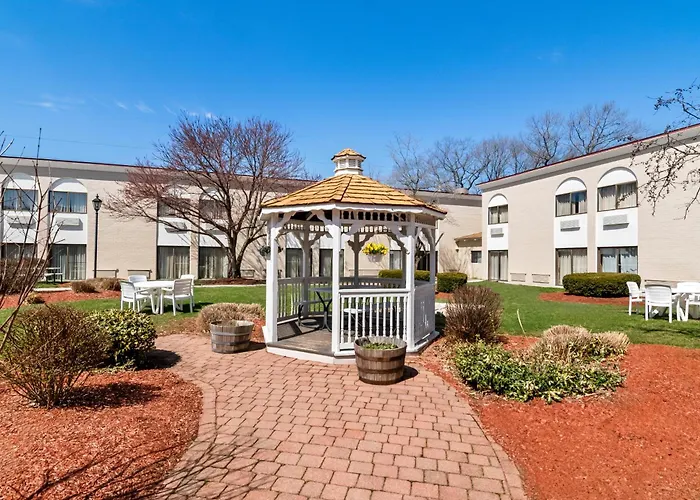 Clarion Inn North Haven - New Haven North