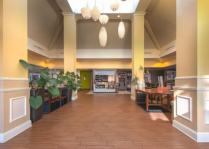 Hilton Garden Inn Newport News