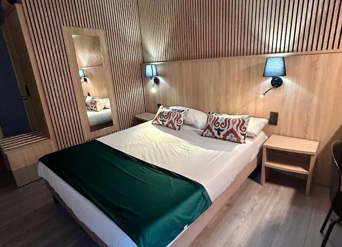 Logis Hotel Les Gravades Ussel