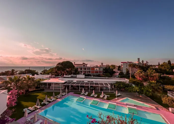 Marathon Beach Resort Nea Makri