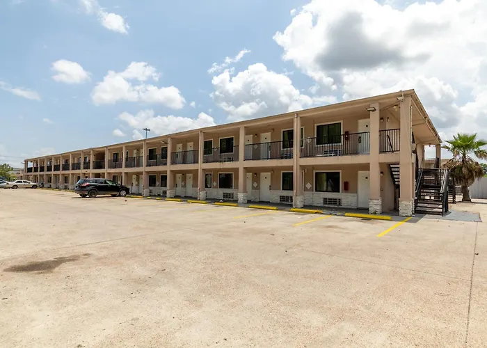 Travel Inn & Suites Humble