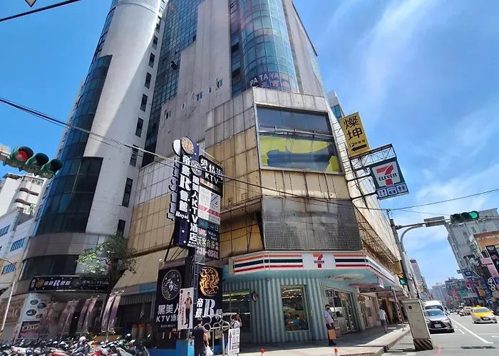 Honest & Warm Hotel Taoyuan