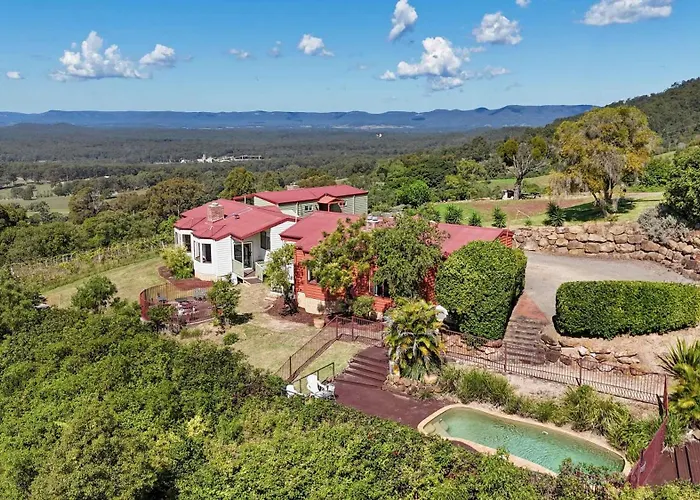 Bimbadeen Estate Villa 1 Mount View