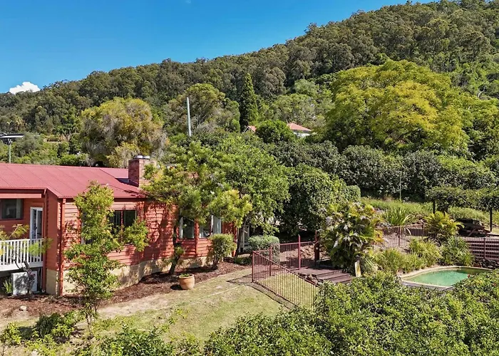 Bimbadeen Estate Villa 1 Mount View