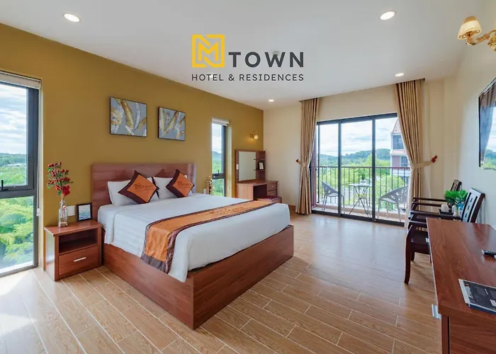 Luxy Park Hotel & Apartments - Mtown Phú Quốc