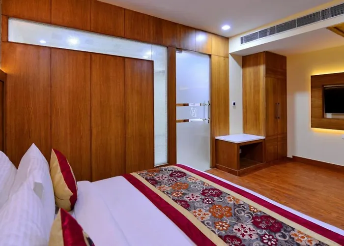 Grand Hridey One Minute From Railway Station Amritsar