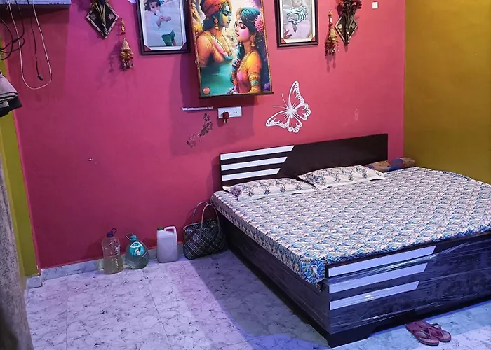 Shri Ram Sharnam Hotel Ayodhya