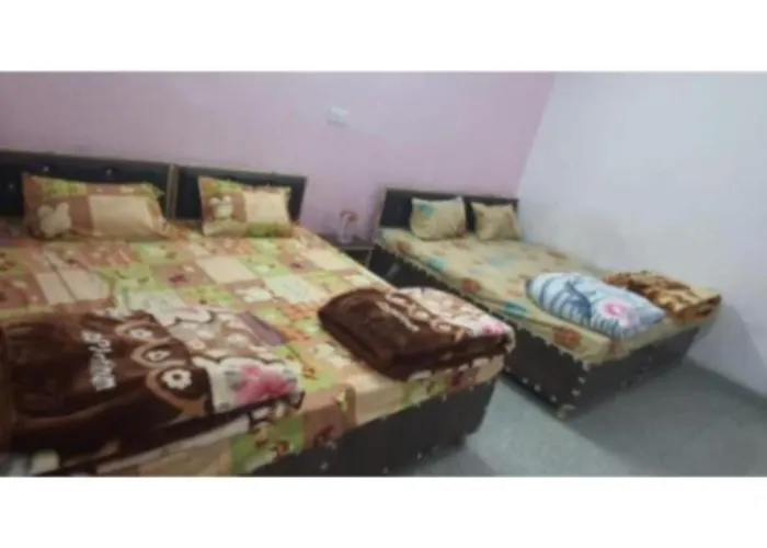 Hotel Gujrat Bhawan, Phata