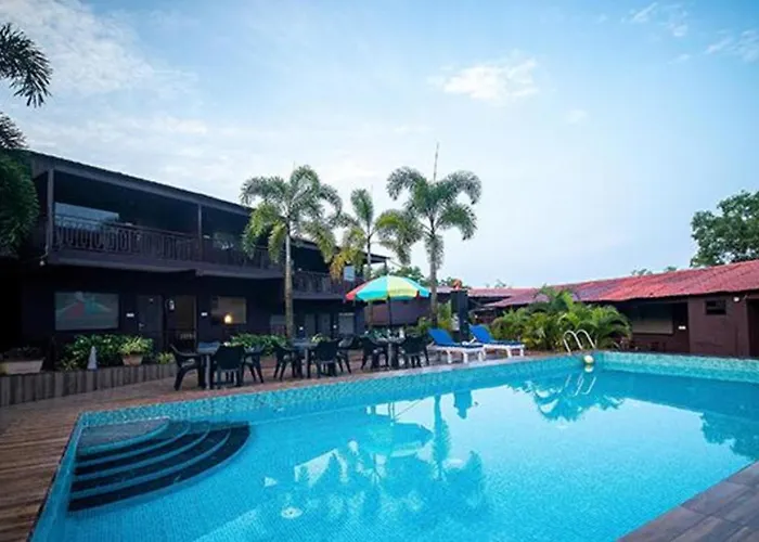 Fabhotel La Gracia Resort Morjim