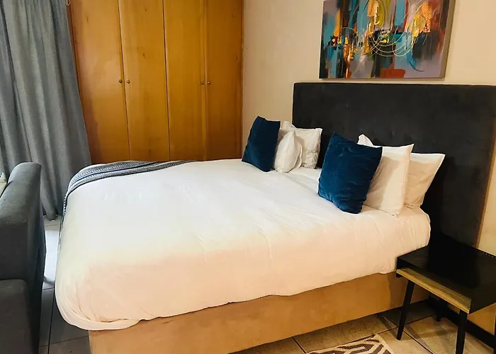 Mbizo Cozy Retreat- Lofts At Loftus Bed & Breakfast Pretoria