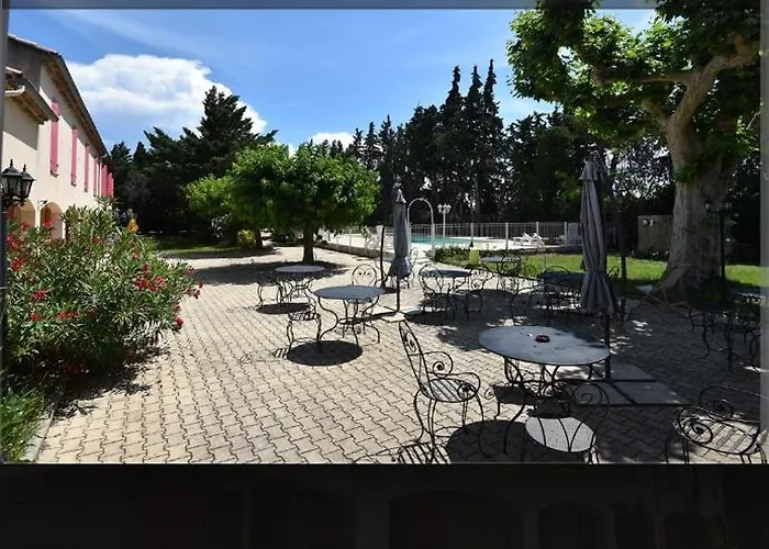 Hôtel PRATO PLAGE Pernes-les-Fontaines