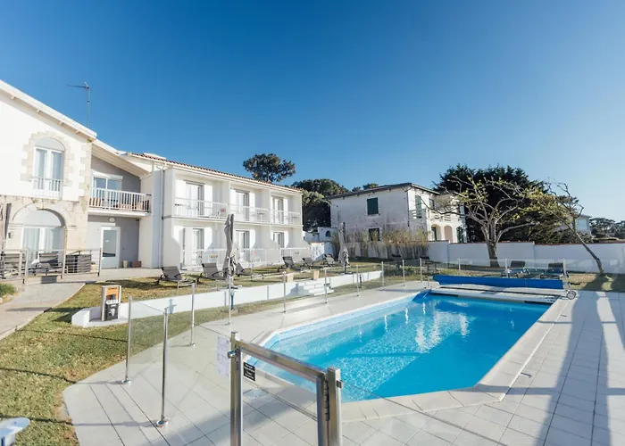 Beach Hotel - Le Grand Chalet Ronce-les-Bains