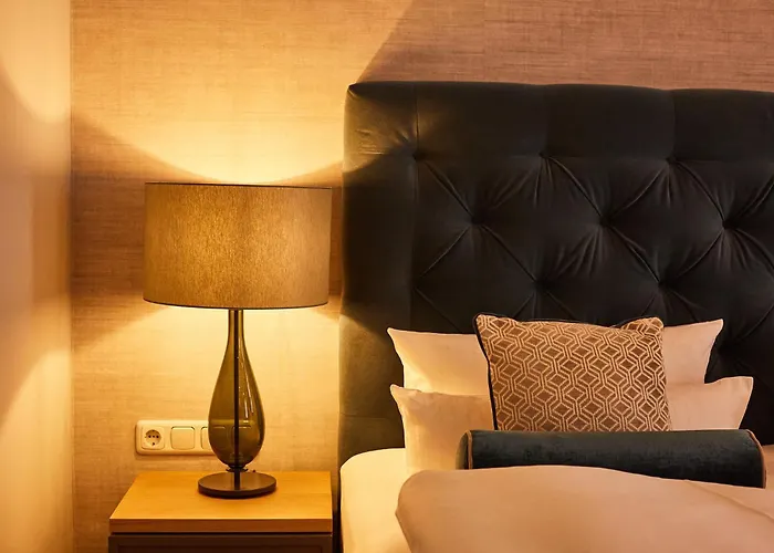 Fuchsbau Romantik Hotel & Spa Restaurant & Fox Bar Timmendorfer Strand