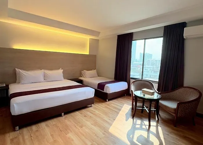 Atrium Boutique Hotel Bangkok