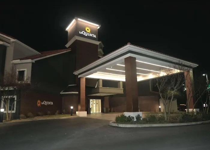 Hotel La Quinta By Wyndham Austin Airport
