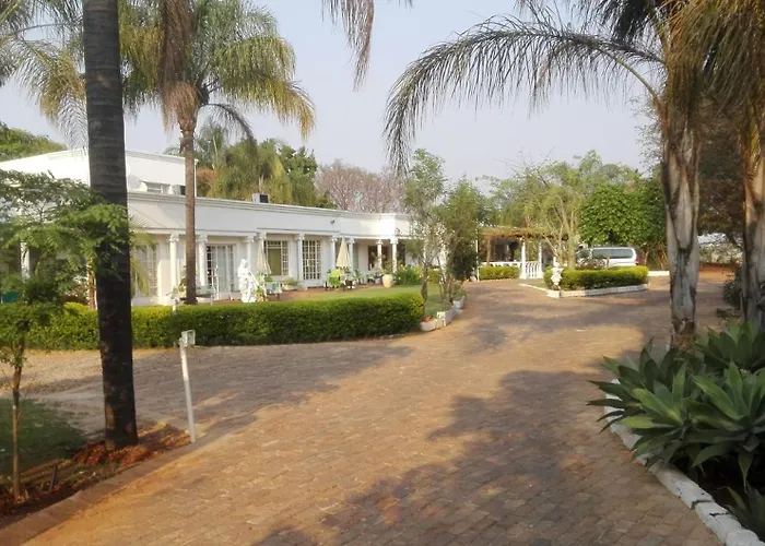 Heatherdale Guesthouse & Shuttle Services Pretoria