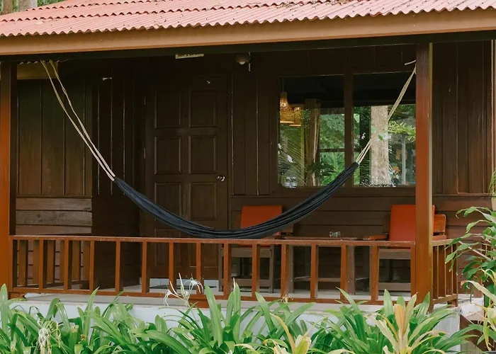 Joy Bungalow Resort And Restaurant Koh Jum
