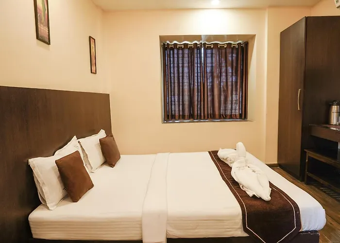 Hotel Sheldon International Near Science City Kolkata