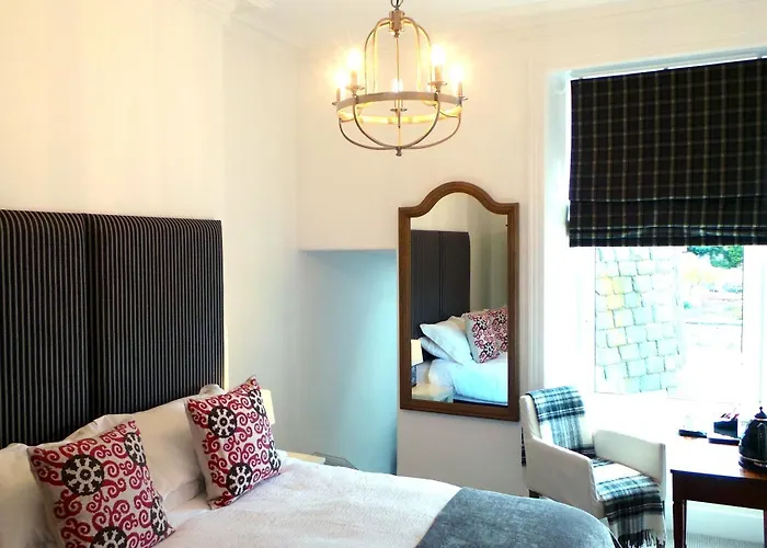 Antler Guest House Edinburgh