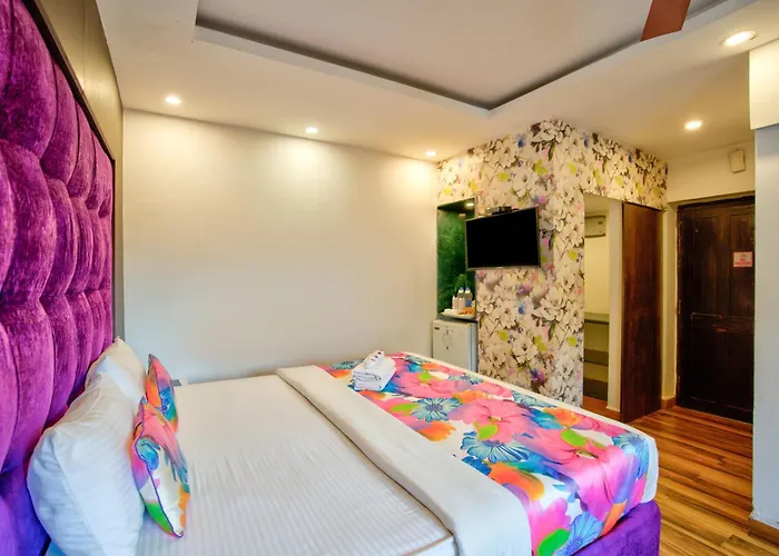 Lemonmint Svelton Manor Hotel Calangute