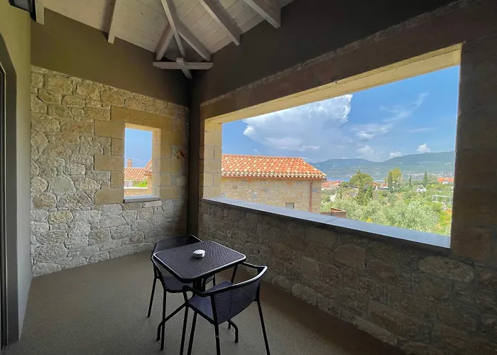 Diapori Suites Hotel Kardamyli