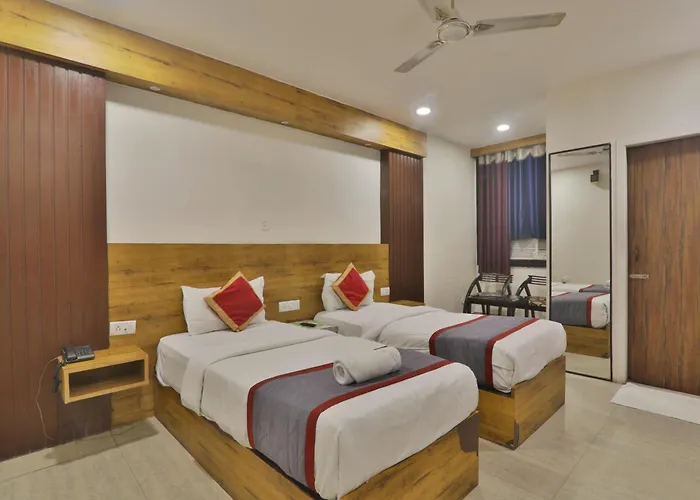 Hotel Amanda Lucknow