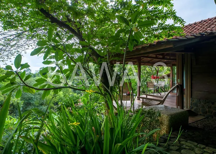 Rumah Lereng Bandung
