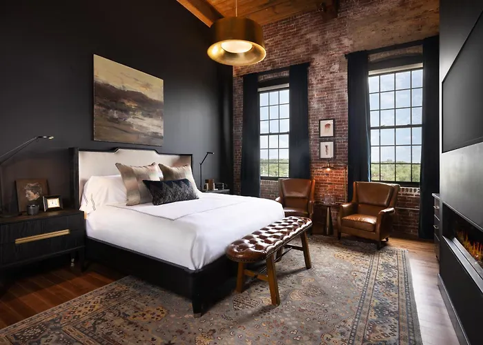 The Lincoln Hotel Biddeford