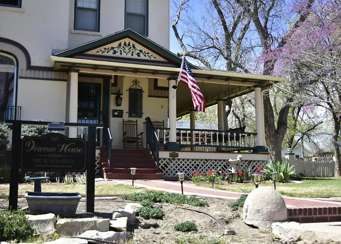 Downen House Bed & Breakfast Pueblo