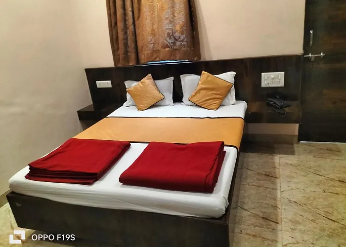 Hotel Shri Pushpanjali Shirdi