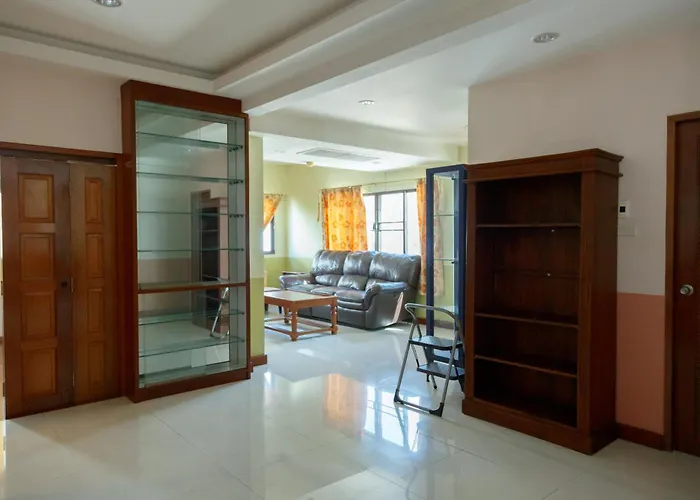Upar Hotels Silom Bangkok