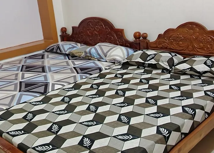 Sri Chendur Siva Residency Hotel Tiruchchendur