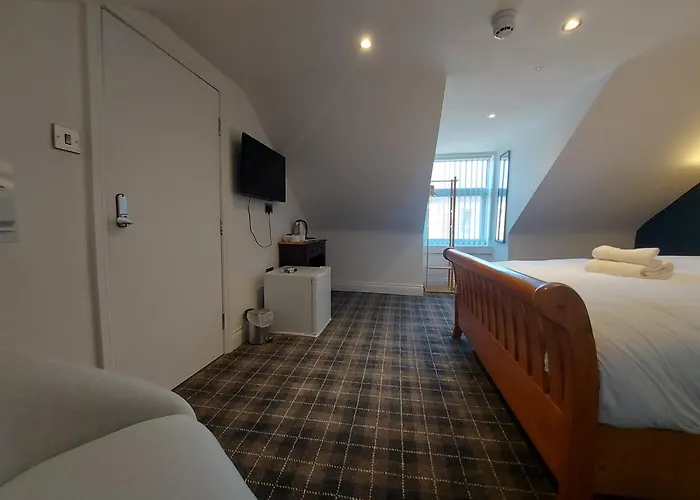Hotel Room In Maybole For Work Travel & Leisure