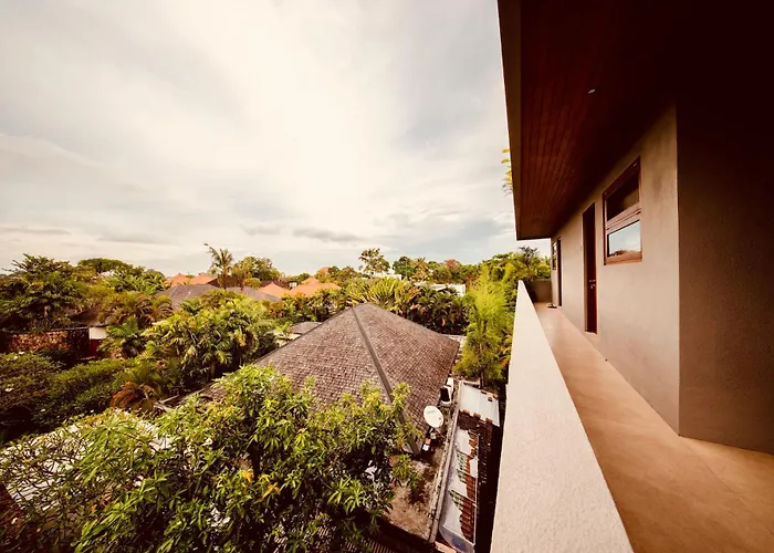 Thehub Pererenan Coworking, Pool And Rooftop Canggu 