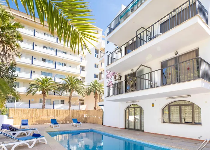 Apartamentos Bella Maria Portocolom 