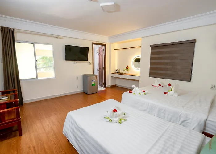 Amigo Hue Hotel