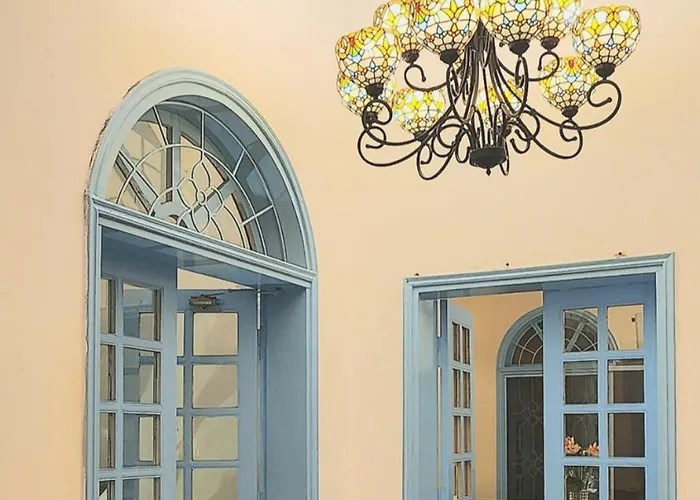 Nha Minh Hotel Hanoi