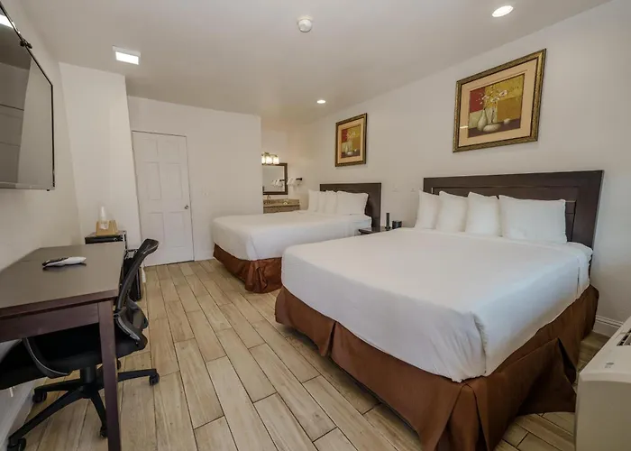 Monterey Surf Inn