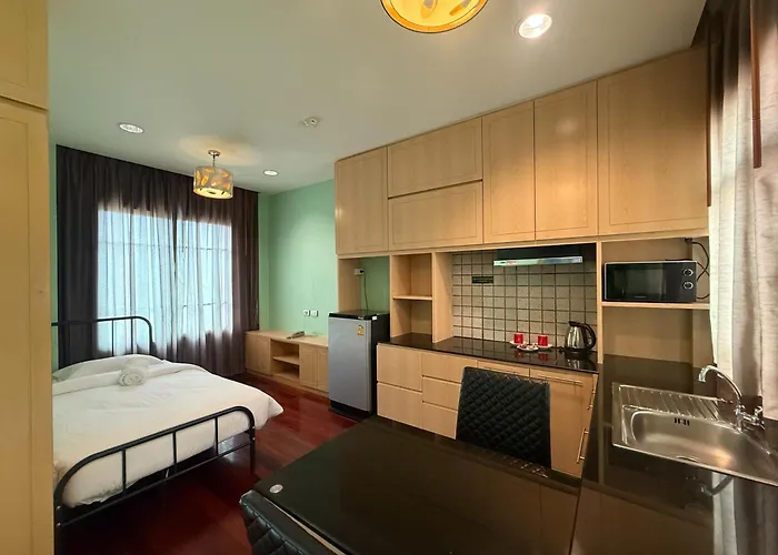 กรีนวิว เอกมัย 10 สวีท Hotel กรุงเทพมหานคร
