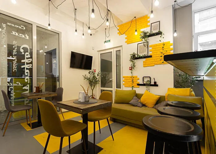Stories Hub Aparthotel Lviv
