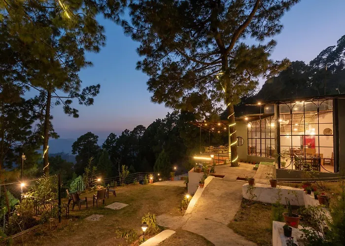 Stayvista At Tatvam-Mountain Views & Ev Station Lansdowne