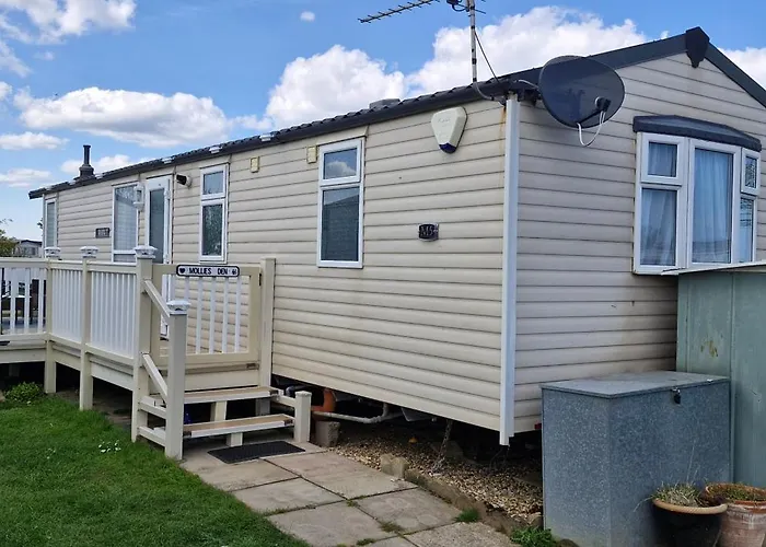 Mollies Den 6 Berth 2 Bedrooms Waterside Leisure Park Ingoldmells