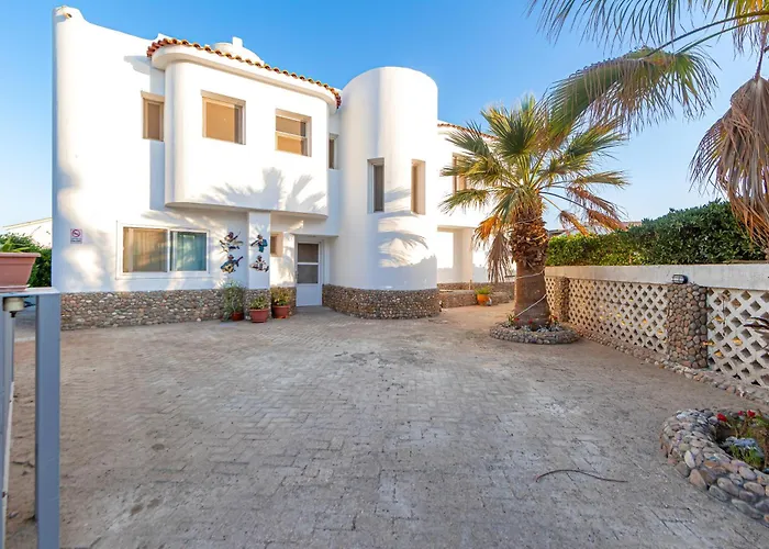 Aden Beach - Sea View Room - أجانب فقط Hurgada