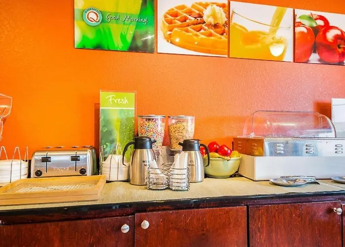 Quality Inn & Suites Franklin
